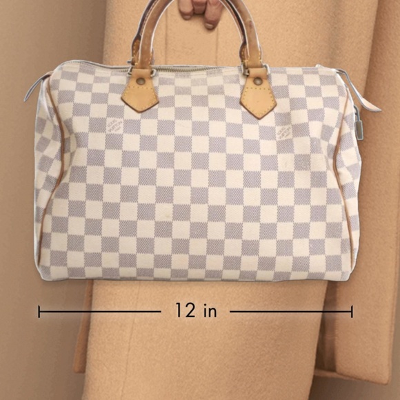 LOUIS VUITTON
Speedy 30 Monogram Canvas Duffel Bag - Picture 7 of 7